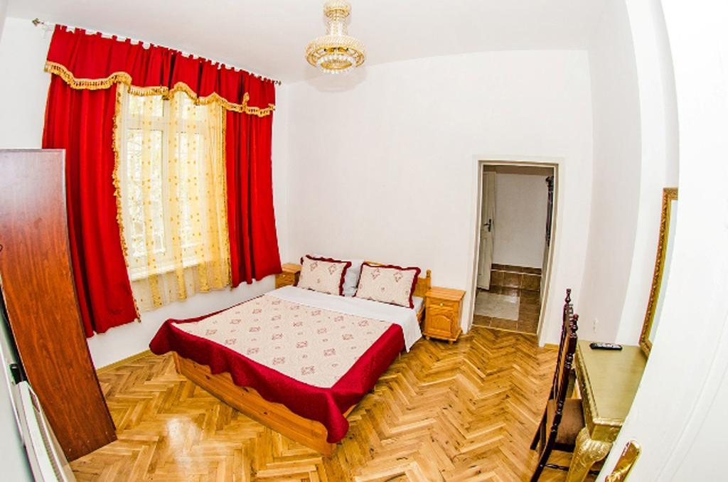 Central Guesthouse Five Corners Sofia Luaran gambar