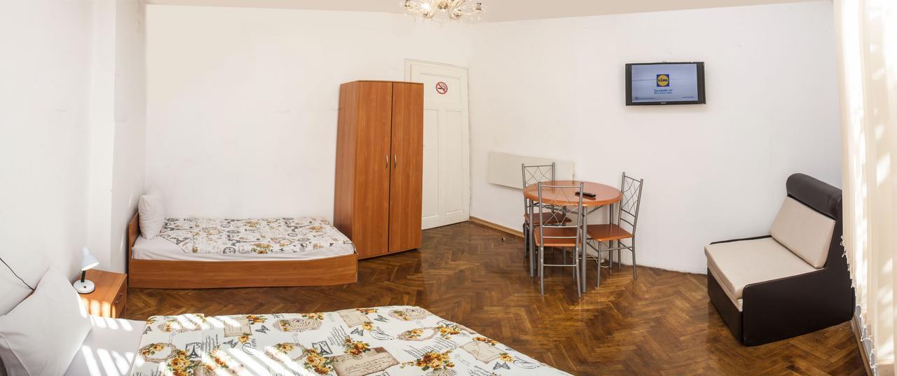 Central Guesthouse Five Corners Sofia Luaran gambar