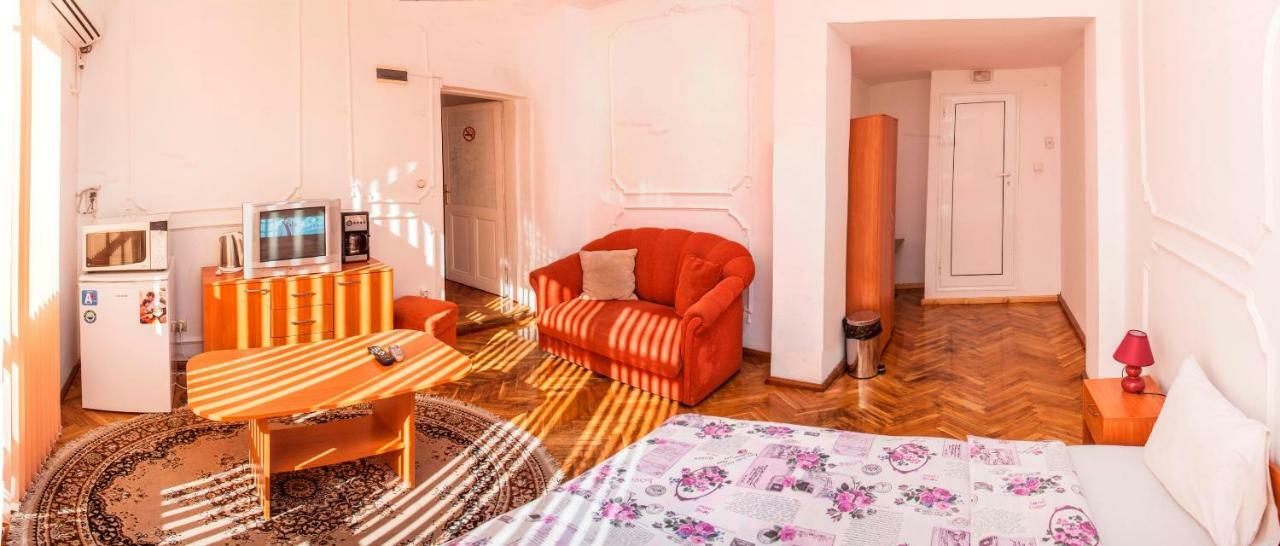Central Guesthouse Five Corners Sofia Luaran gambar